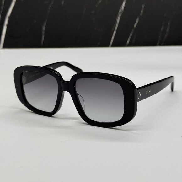 NEW CELINE CL40299U 01B BLACK GRAY WOMEN SUNGLASSES CELINE - Picture 1 of 10